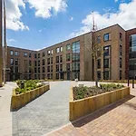 Student Only Studio Near Central London