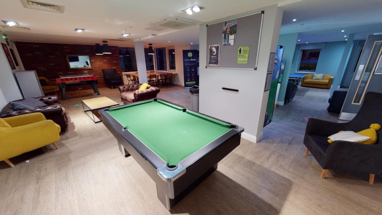 Student Only Studio Near Central London Apartemen York