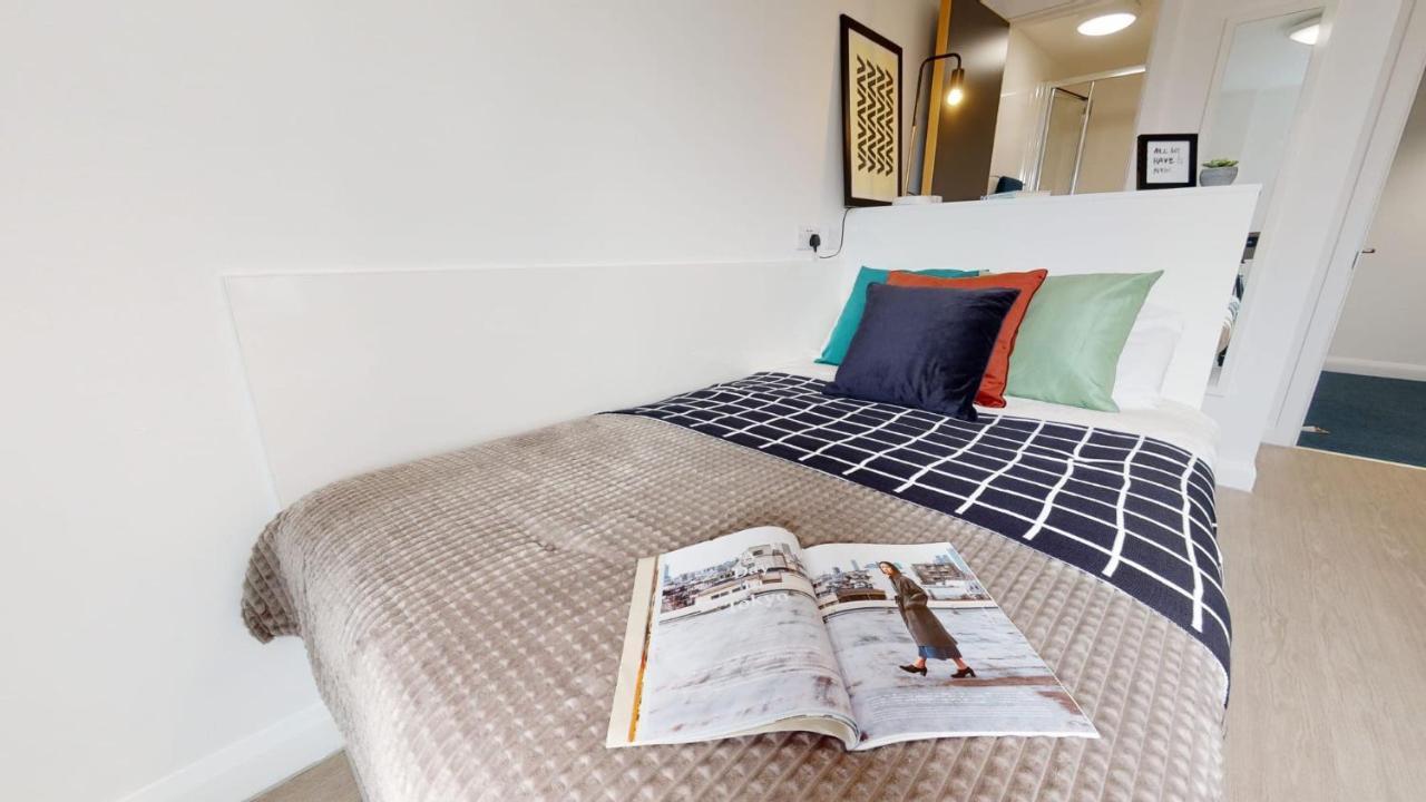 Student Only Studio Near Central London * York