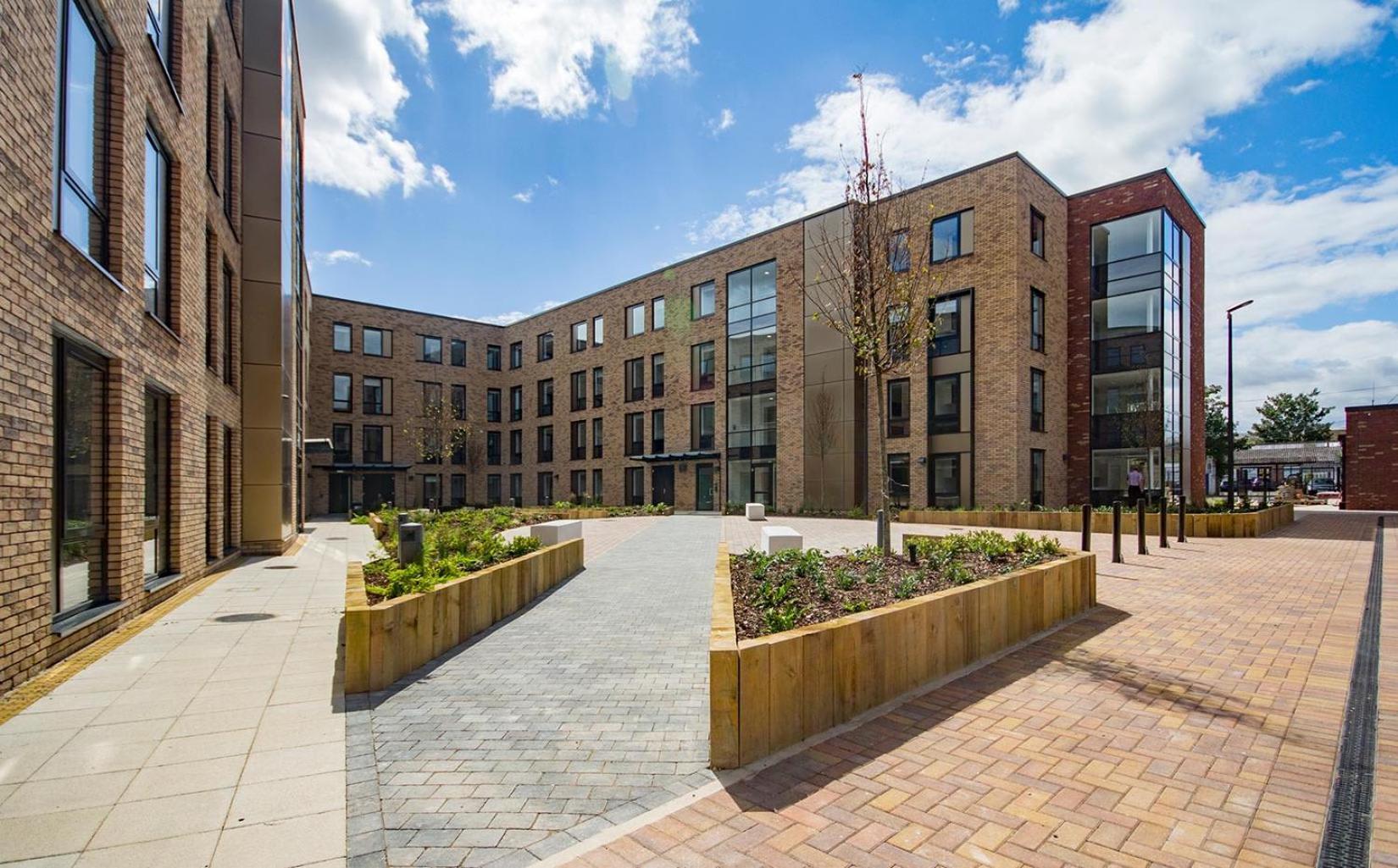 Student Only Studio Near Central London *